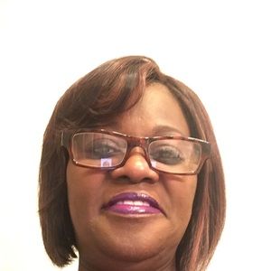 Meet your Posher, Loretta